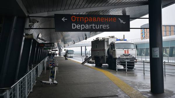 Сотрудникам ЧОП могут разрешить охранять российские аэропорты
